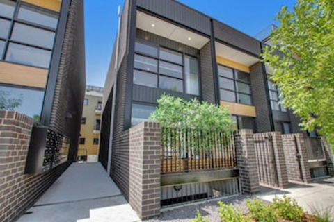 Accommodate Canberra - Parbery - Australia Accommodation 0