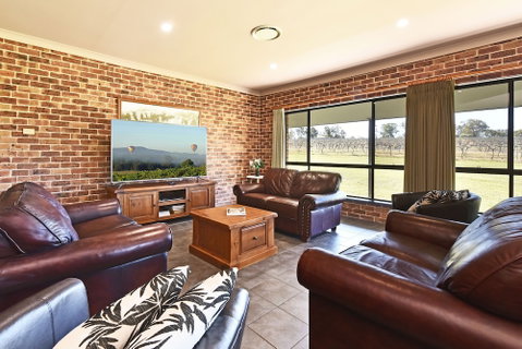 Ironstone Estate - Australia Accommodation 6