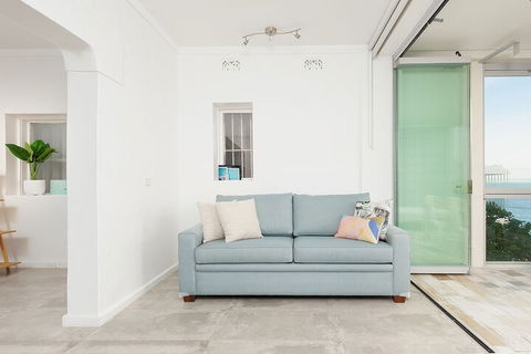 Waterfront Garden Apartment - Australia Accommodation 4