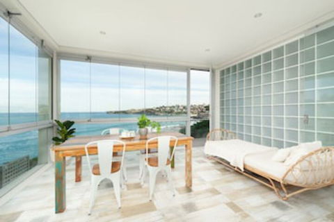 Waterfront Garden Apartment - Australia Accommodation 0