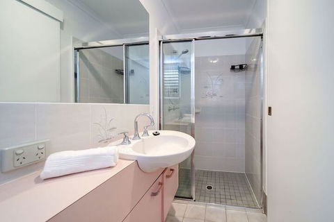 Best Location Welcoming Home - Australia Accommodation 2