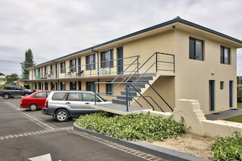 Anchored At South West Rocks - Australia Accommodation 6