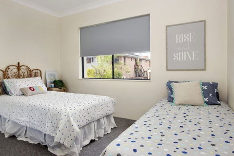 Anchored At South West Rocks - Australia Accommodation 2