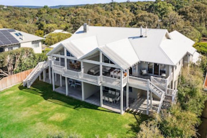 Eagle Bay WA Australia Accommodation