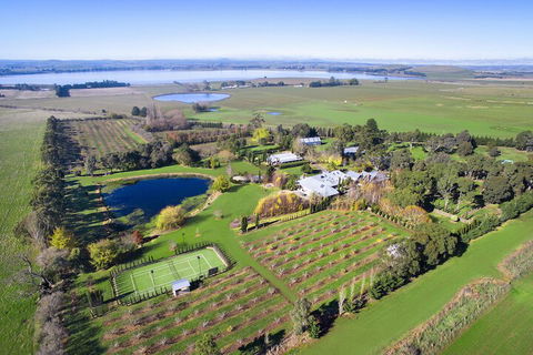 Orchards At Spring Vale Farm - Australia Accommodation 1