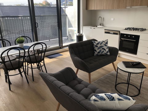 Q Squared Serviced Apartments - Australia Accommodation 5