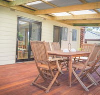 17 Broadbeach Drive - Australia Accommodation