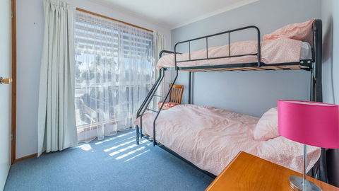 THE Lighthouse Surf Side - Australia Accommodation 1