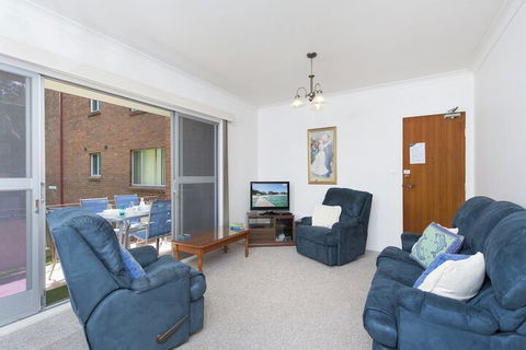 Andana Unit 1 / 12 Gretel Close - Australia Accommodation 7