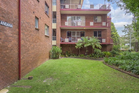 Andana Unit 1 / 12 Gretel Close - Australia Accommodation 1
