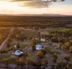 Ironbark Villa 1 - Australia Accommodation