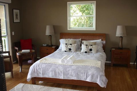 At Sunrise Cottages - Australia Accommodation 7