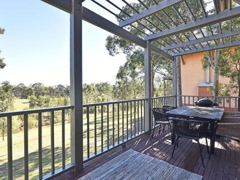 Villa Executive 2br Ferre Resort Condo Located Within Cypress Lakes Resort (nothing Is More Central) - Australia Accommodation 3