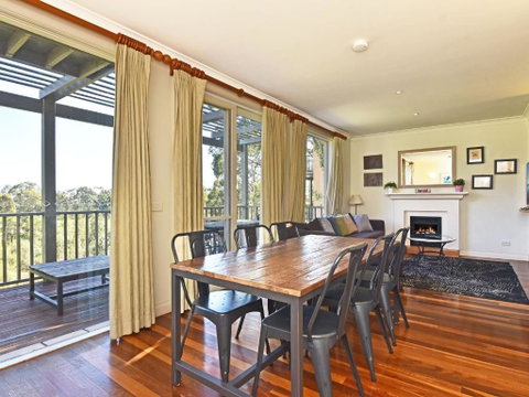 Villa Executive 2br Ferre Resort Condo Located Within Cypress Lakes Resort (nothing Is More Central) - Australia Accommodation 4