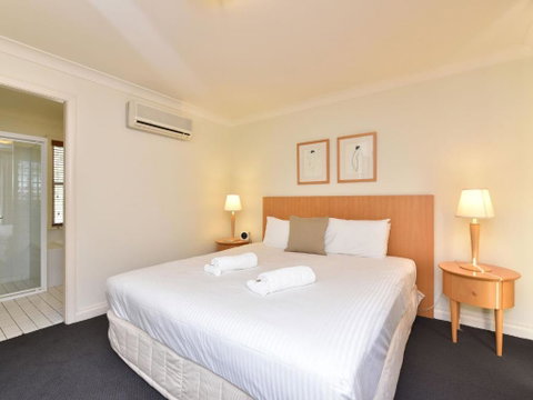 Villa Executive 2br Ferre Resort Condo Located Within Cypress Lakes Resort (nothing Is More Central) - Australia Accommodation 1