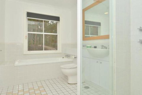 Villa 3br Tranquility Resort Condo Located Within Cypress Lakes Resort (nothing Is More Central) - Australia Accommodation 5