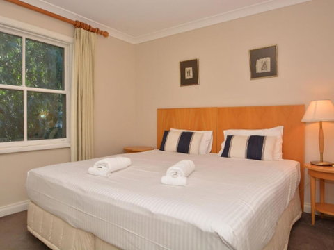 Villa Executive 2br Cypress Resort Condo Located Within Cypress Lakes Resort (nothing Is More Central) - Australia Accommodation 1