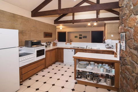 Trastevere Cowaramup Farm House - Australia Accommodation 4