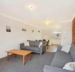 Allamanda Court Unit 6 Handy to Tweed Heads Hospital - Australia Accommodation