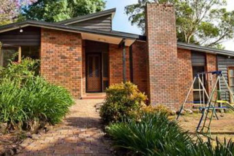 Minimbah Farm Cottages Family Farmstay Choose From 2 & 3 Bedroom Cottages & 6 Bedroom House - Australia Accommodation 3