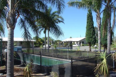 Palm Valley Motel - Australia Accommodation 0