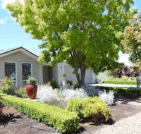 Sanctuary in the Valley - Australia Accommodation