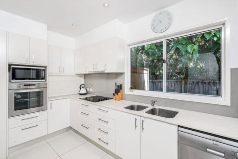 A SWEET ESCAPE Serenity On Sallywattle - Australia Accommodation 6