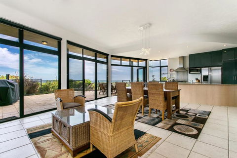 A SWEET ESCAPE Above Byron - Australia Accommodation 6