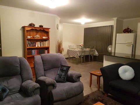 Wudinna Farm View - Australia Accommodation 1