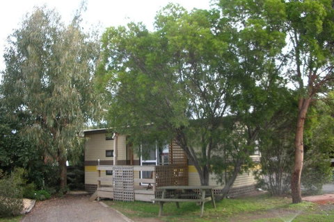 Triabunna Cabin And Caravan Park - Australia Accommodation 3