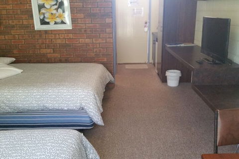 Toora Lodge Motel - Australia Accommodation 6