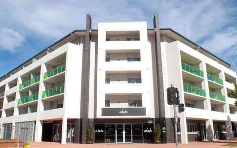 Abode Tuggeranong - Australia Accommodation 0