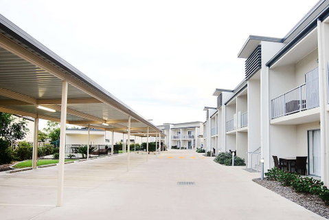 Oaks Middlemount Suites - Australia Accommodation 6