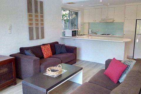 Le Court Villas - Australia Accommodation 7