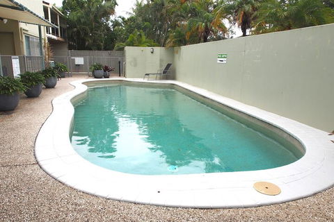 Le Court Villas - Australia Accommodation 2