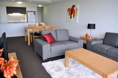 Apartments G60 Gladstone - Australia Accommodation 5