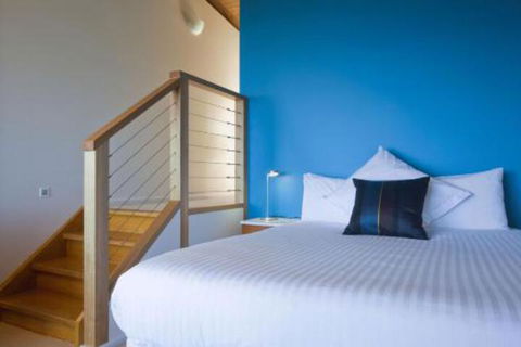 Chriss Beacon Point Restaurant & Villas - Australia Accommodation 7