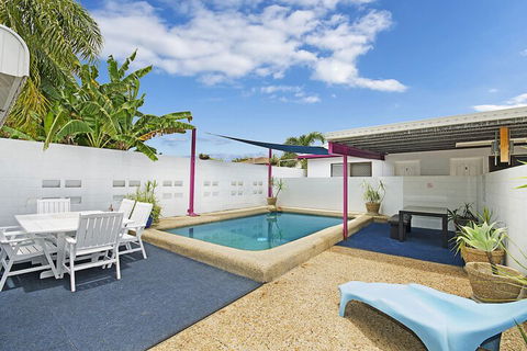 Townsville Holiday Apartments - Australia Accommodation 1