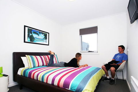 The Island Accommodation - Hostel - Australia Accommodation 5