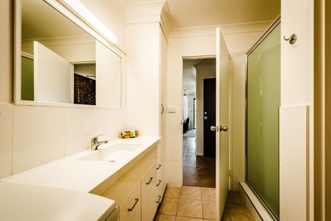 Coffs Harbour Holiday Apartments - Australia Accommodation 4