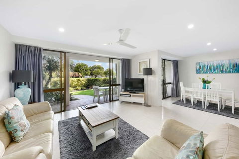 Unit 01 The Noosa Apartments - Australia Accommodation 2
