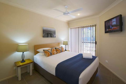 Marty's @ Little Beach - Australia Accommodation 6