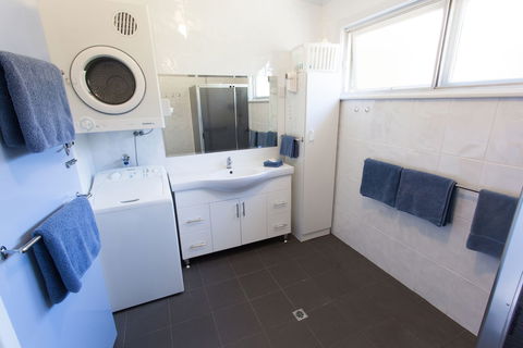 Modra's Apartments - Australia Accommodation 4