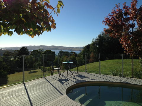 Arjuna Ridge Bed & Breakfast - Australia Accommodation 2