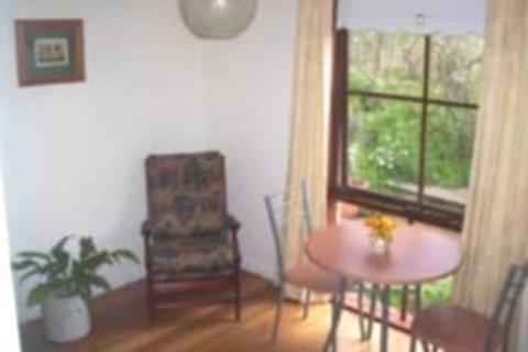 Wind Song Bed & Breakfast - Australia Accommodation 3