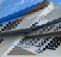 Hello Adelaide Motel and Apartments - Australia Accommodation