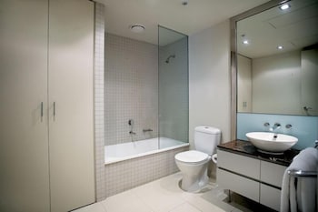 Astra Apartments - St Kilda Rd - Australia Accommodation 2