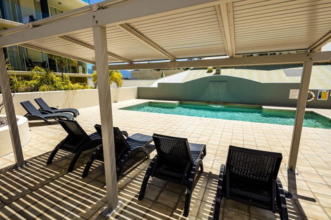 Jack & Newell Holiday Apartments - Australia Accommodation 6