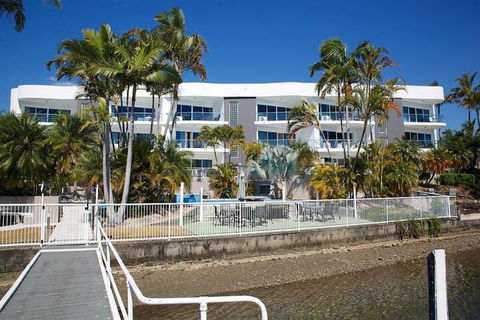 Arc Resort - Australia Accommodation 2