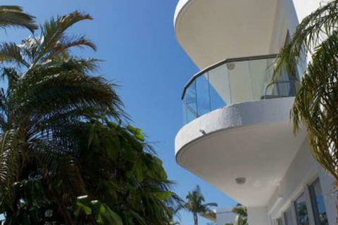 Arc Resort - Australia Accommodation 4